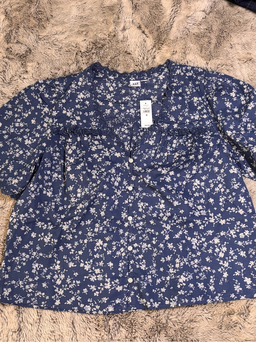 Woman’s Blouse